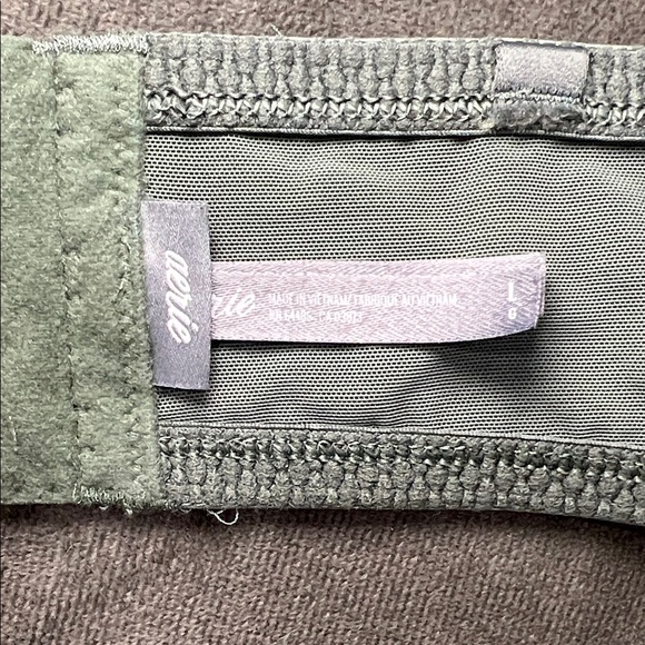 Aerie Lace Bandeau Wireless Bra in Green LARGE - Picture 2 of 11